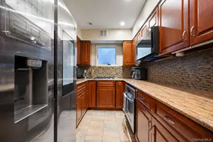[Address not provided], Bronx, NY 10466 - Photo 2