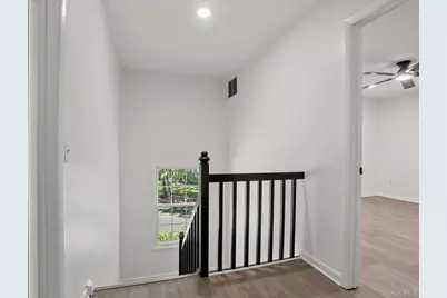 273 Carrollwood Drive, Tarrytown, NY 10591 - Photo 16