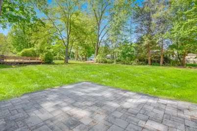 10 Rowley Road, Poughkeepsie, NY 12601 - Photo 16