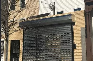 801 E 161st St, Bronx, NY 10456 - Photo 2
