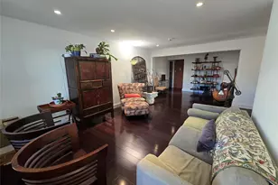 210 E Broadway, Long Beach, NY 11561 - Photo 4