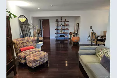 210 E Broadway #1H, Long Beach, NY 11561 - Photo 4