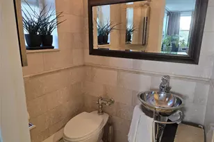 210 E Broadway, Long Beach, NY 11561 - Photo 16