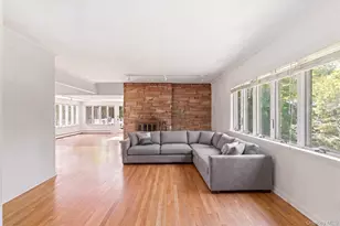 106 Vineyard Rd, Huntington, NY 11743 - Photo 4