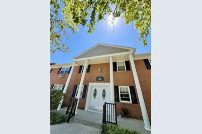 328 Lakeland Avenue #1A, Sayville, NY 11782 - Photo 2
