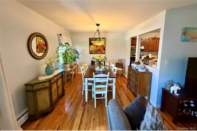 328 Lakeland Avenue #1A, Sayville, NY 11782 - Photo 10