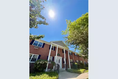 328 Lakeland Avenue #1A, Sayville, NY 11782 - Photo 2