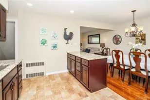 9 Amby Ave, Plainview, NY 11803 - Photo 10