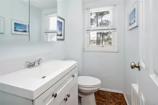 9 Amby Ave, Plainview, NY 11803 - Photo 16