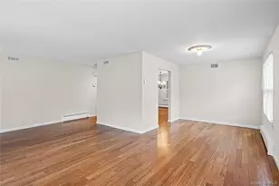 220 Belfast Ln, Ridge, NY 11961 - Photo 10