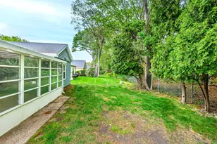 220 Belfast Ln, Ridge, NY 11961 - Photo 4