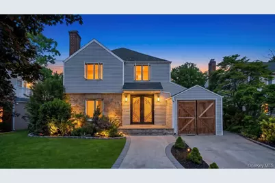 6 Ash Lane, Valley Stream, NY 11581 - Photo 1