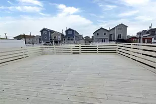 20 West 10th Road, Far Rockaway, NY 11693 - Photo 6