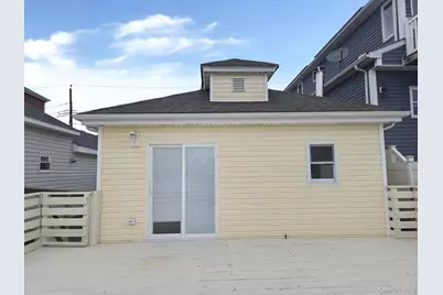 20 W 10th Road, Far Rockaway, NY 11693 - Photo 4