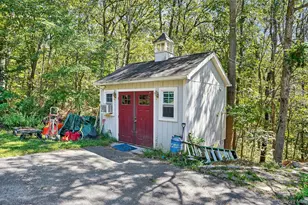 986 Cliff Ave, Yorktown Heights, NY 10598 - Photo 42