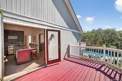 986 Cliff Avenue, Yorktown Heights, NY 10598 - Photo 12