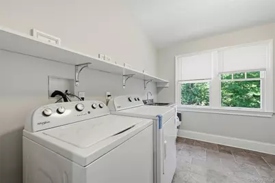 1330 Ridge Road, Syosset, NY 11791 - Photo 36