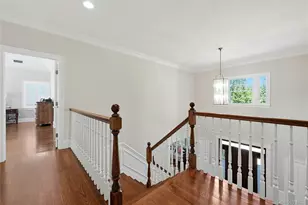 1330 Ridge Rd, Syosset, NY 11791 - Photo 28