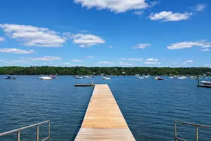 1330 Ridge Rd, Syosset, NY 11791 - Photo 12