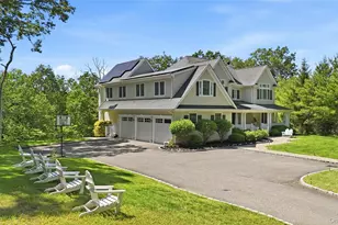 1330 Ridge Rd, Syosset, NY 11791 - Photo 4