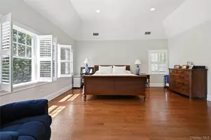1330 Ridge Rd, Syosset, NY 11791 - Photo 30