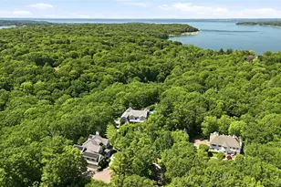 1330 Ridge Rd, Syosset, NY 11791 - Photo 2