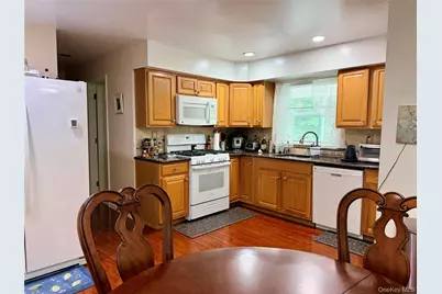 19 Flower Lane, Valley Cottage, NY 10989 - Photo 24