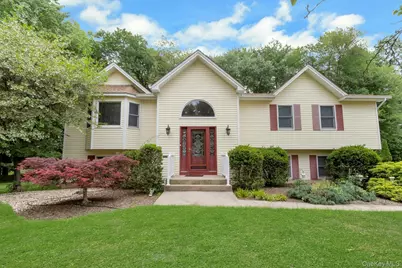 19 Flower Lane, Valley Cottage, NY 10989 - Photo 42