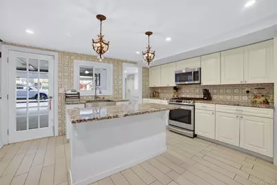 6037 69th Place, Maspeth, NY 11378 - Photo 10