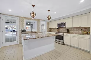 60-37 69th Pl, Maspeth, NY 11378 - Photo 10