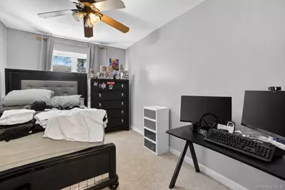 6037 69th Place, Maspeth, NY 11378 - Photo 18