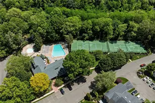 44 Hidden Ridge Dr, Syosset, NY 11791 - Photo 26