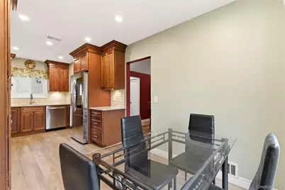 44 Hidden Ridge Drive, Syosset, NY 11791 - Photo 8
