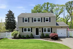 12 Westbrook Ln, Smithtown, NY 11787 - Photo 40