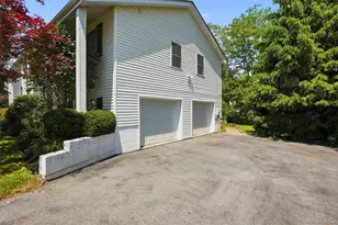 22 Kendell Dr, Wappingers Falls, NY 12590 - Photo 6