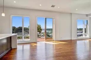 422 E Boston Post Rd, Mamaroneck, NY 10543 - Photo 4