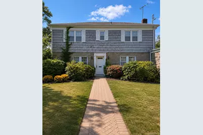 360 Kenridge Road, Lawrence, NY 11559 - Photo 2