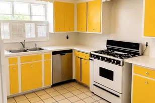 360 Kenridge Rd, Lawrence, NY 11559 - Photo 4