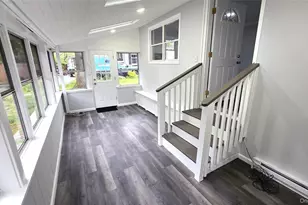 525 Riverleigh Ave, Riverhead, NY 11901 - Photo 10