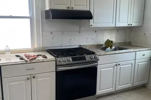 104-38 117th St, Richmond Hill, NY 11419 - Photo 2