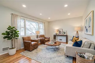 29 Ripley Dr, Northport, NY 11768 - Photo 2