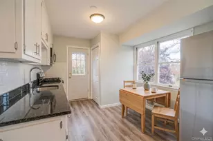 29 Ripley Dr, Northport, NY 11768 - Photo 6