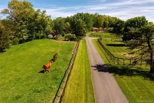 52 Pells Rd, Rhinebeck, NY 12572 - Photo 2