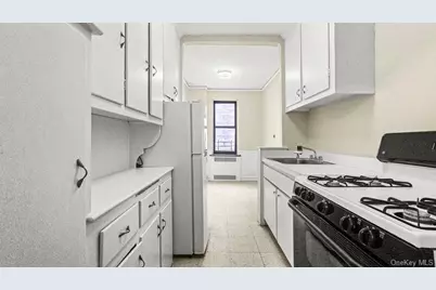 860 Grand #7M, Bronx, NY 10451 - Photo 10