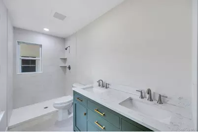 413 Bicycle Path, Port Jefferson Station, NY 11776 - Photo 28