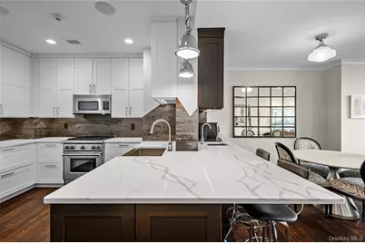 10 City Place #8H, White Plains, NY 10601 - Photo 6