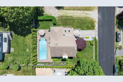 58 Cliff Drive, Sag Harbor, NY 11963 - Photo 16