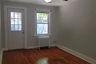 139 Sickles Ave, New Rochelle, NY 10801 - Photo 8