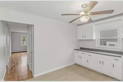 22 Wood Street, Lynbrook, NY 11563 - Photo 16