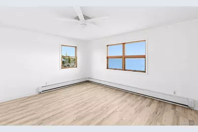 154 Shore Drive E, Amagansett, NY 11930 - Photo 8